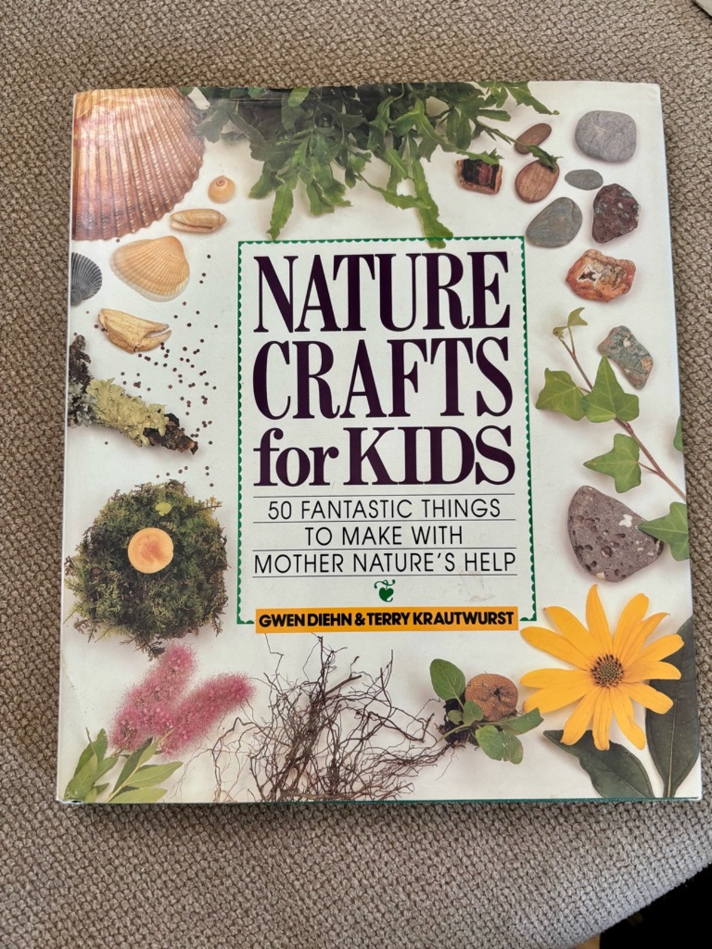 Craft Books - Picture 4 of 10